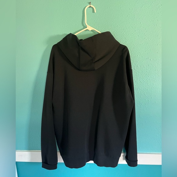 ADIDAS HOODIE- STYLISH BLACK, LIKE NEW, XL - Picture 3 of 5